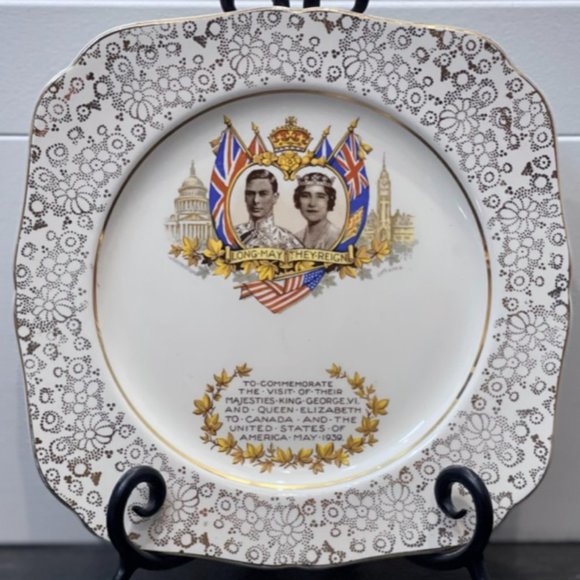 H&K Tunstall Commemorative 1939 King George VI and Queen Elizabeth Square Plate - Picture 1 of 5